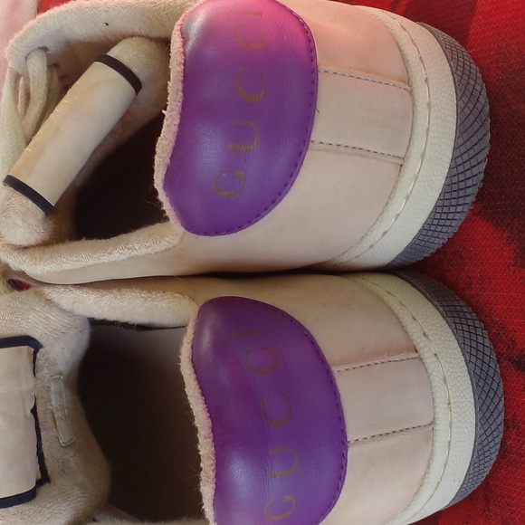 Authentic Gucci Screeners - Picture 5 of 7